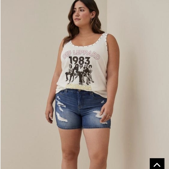 Def Leopard Studded Crew Tank - Cotton Ivory, plus sz 5x - Picture 10 of 12